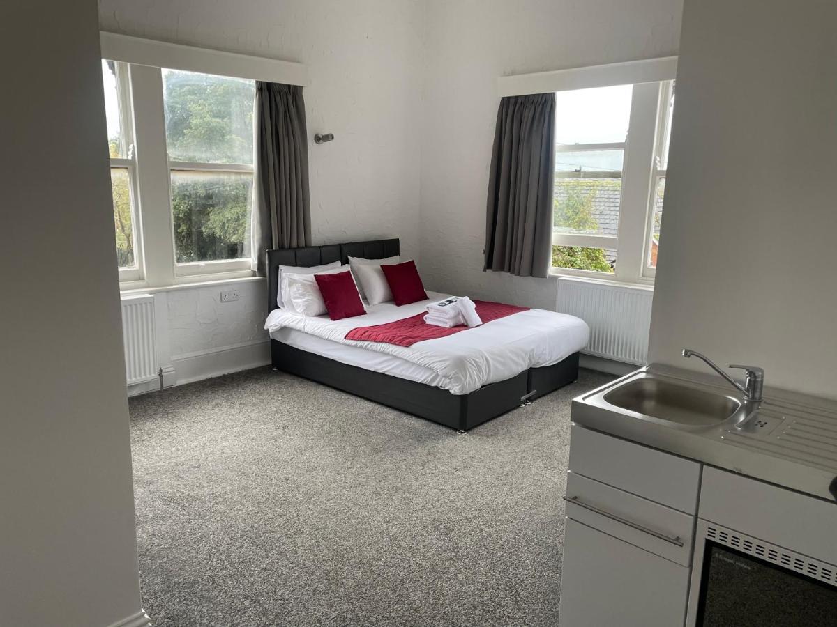 River Side Rooms Southampton Exterior photo