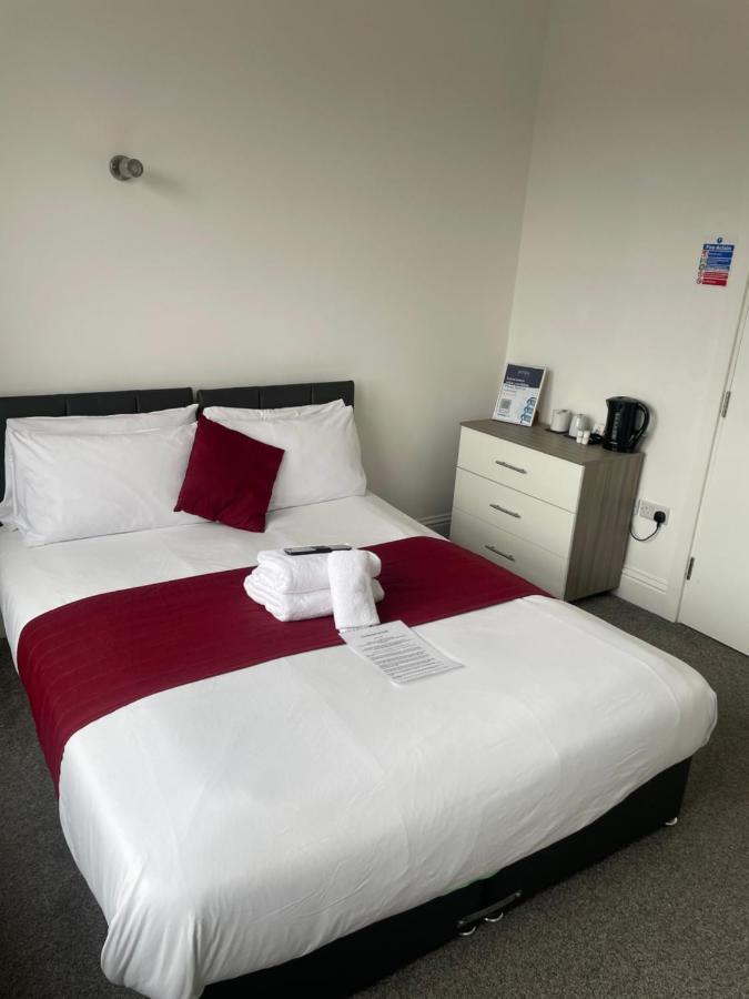 River Side Rooms Southampton Exterior photo